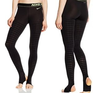 Nike Pro Recovery Hypertight Running Tight Medium